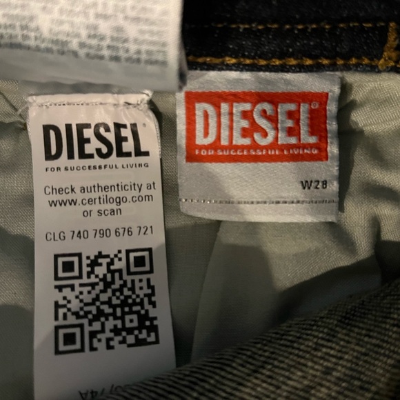 Men’s Size 28 Diesel Jeans Brand New Never Worn - Picture 3 of 5